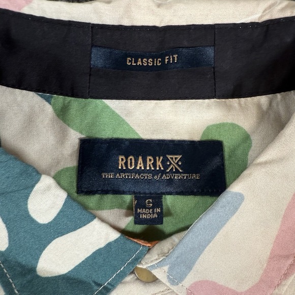 Roark Shirt Mens Small Journey Coral Reefer SS Woven Bone Tan Colorful Leaf New - Picture 4 of 11